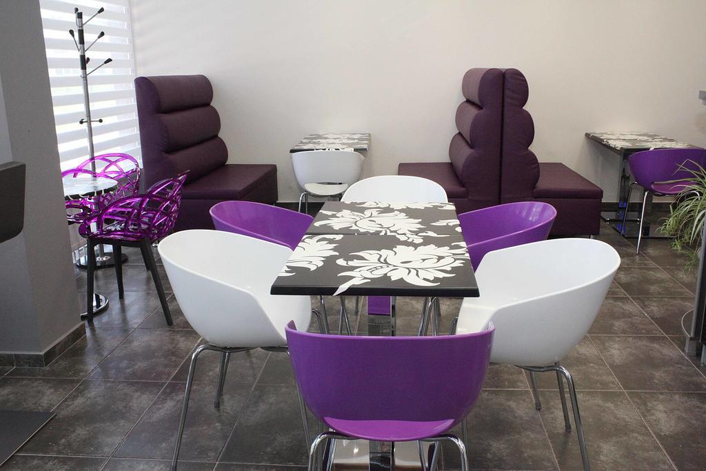 Incanto Family Hotel Sevlievo Ngoại thất bức ảnh