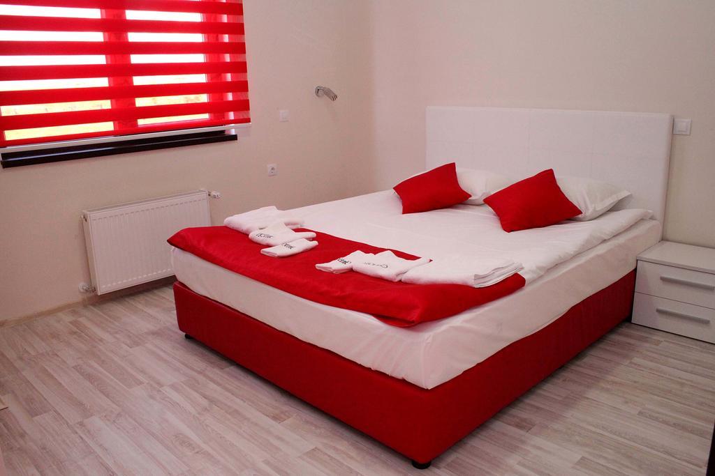 Incanto Family Hotel Sevlievo Phòng bức ảnh