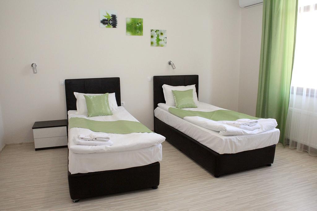 Incanto Family Hotel Sevlievo Ngoại thất bức ảnh
